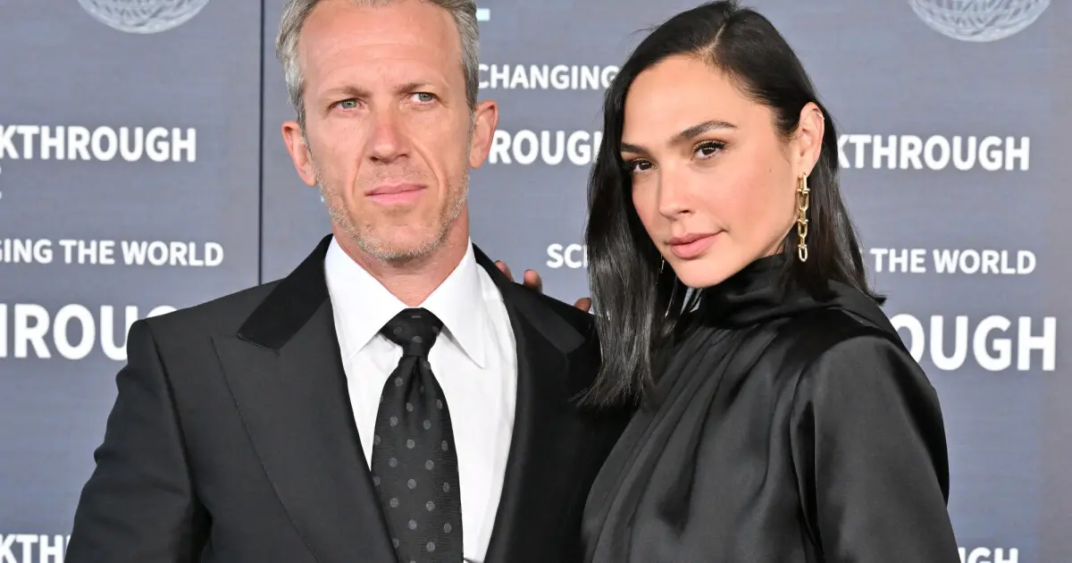 Gal Gadot maman d'un 4e enfant après une "grossesse difficile" : qui est Jaron Varsano, le père de ses filles ?