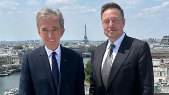 Comme Elon Musk, Bernard Arnault veut une "zone de libre-échange" entre l'Europe et les Etats-Unis