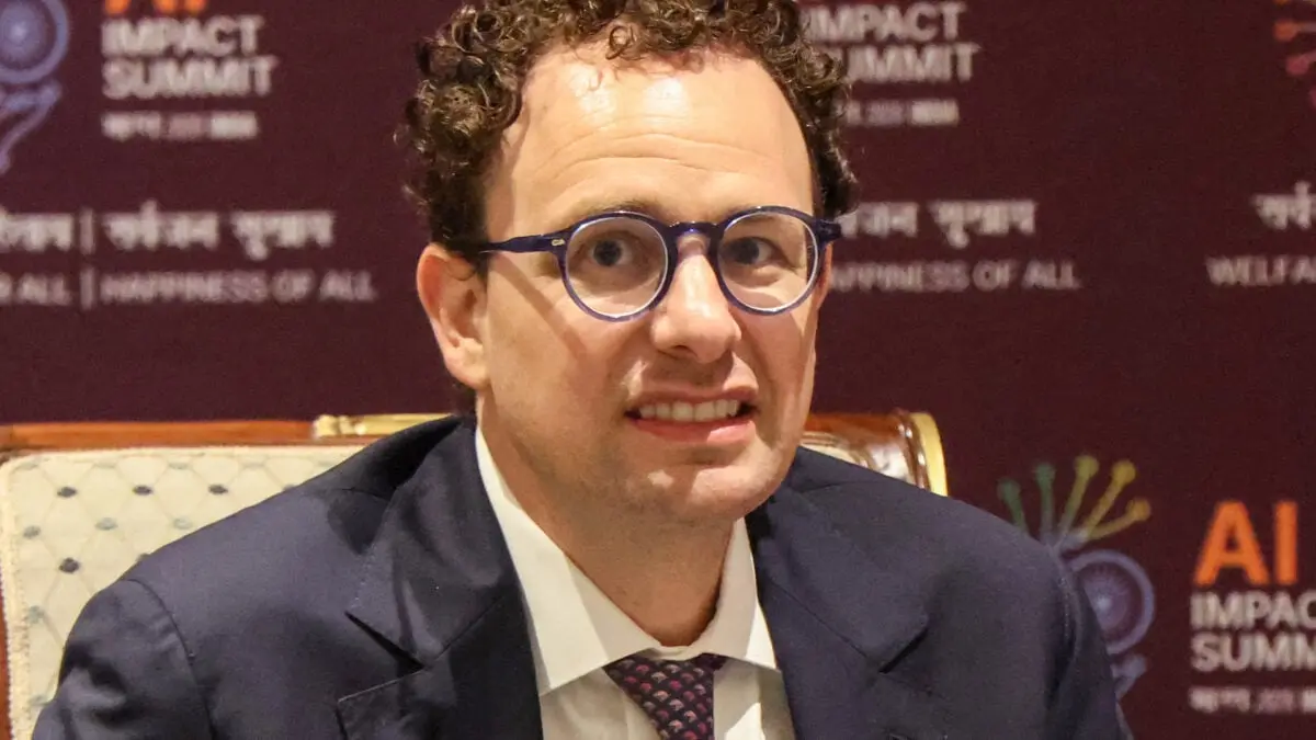 Anthropic’s White House Negotiations Are Reportedly On Track After ‘Weirdo’ Dario Amodei Was Replaced