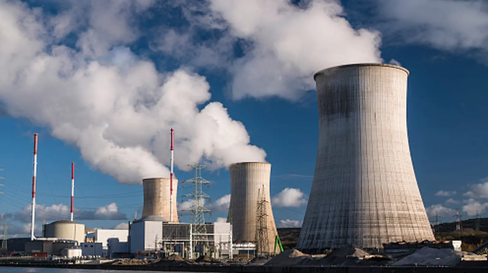 How Many Nuclear Reactors Would It Take To Power All Of America's Data Centers?